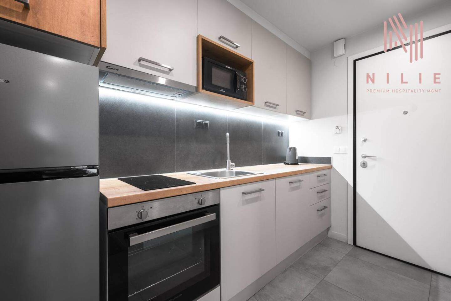 Big Apple, Nilie Hospitality Mgmt Apartment เทสซาโลนิกิ ภายนอก รูปภาพ