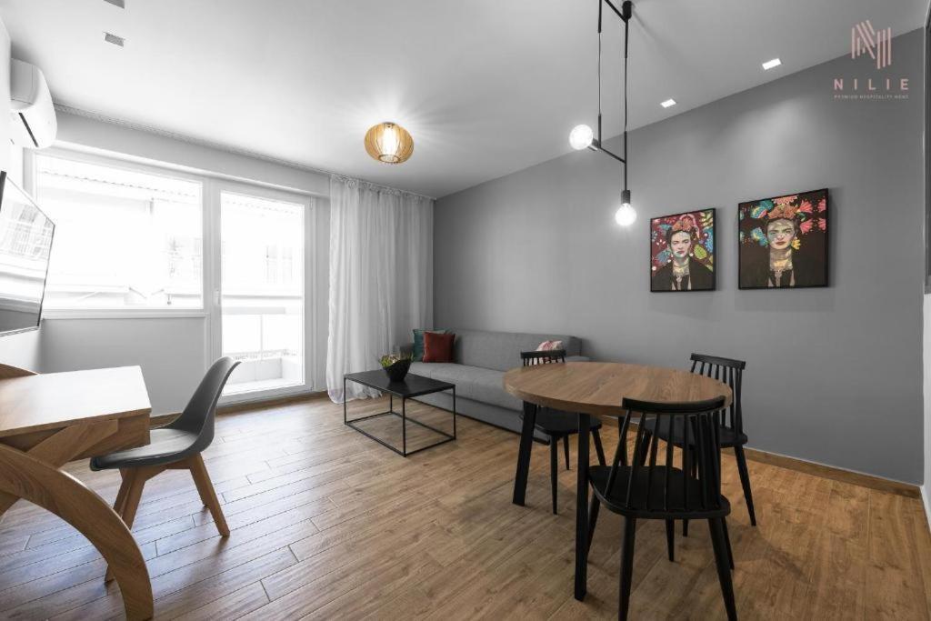 Big Apple, Nilie Hospitality Mgmt Apartment เทสซาโลนิกิ ภายนอก รูปภาพ